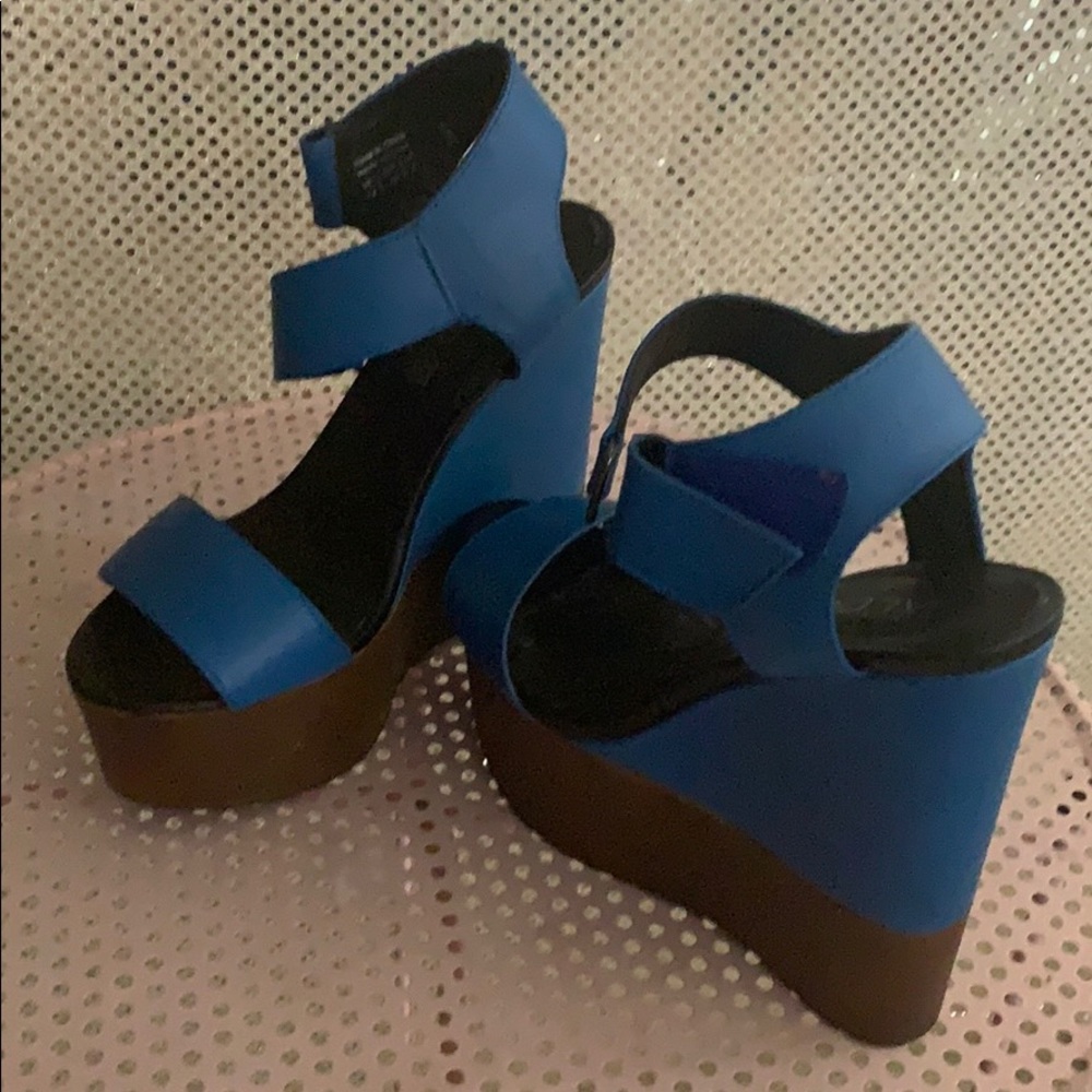 Wedges - Picture 3 of 3